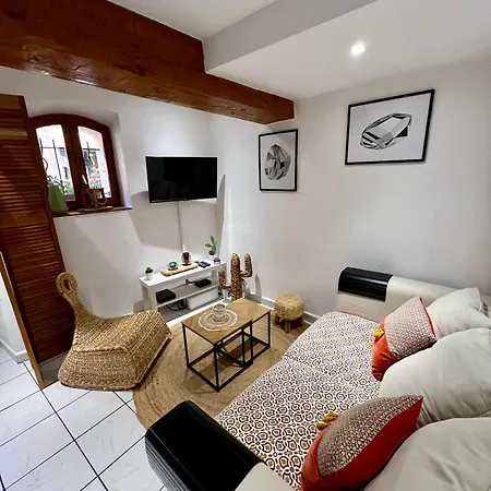 Apartment Superbe Neuf Et Cosy En Centre